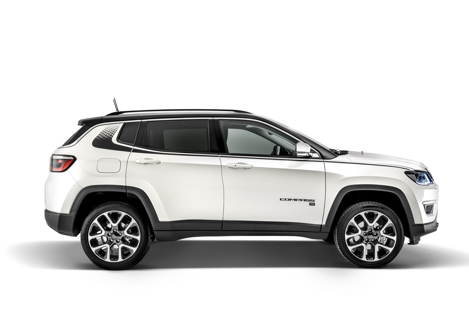 Jeep Compass auto līzings